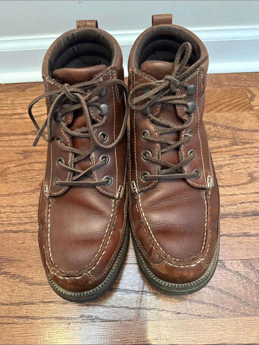 Cabela's Brown Leather Chukka Moc Toe Lace-Up Boots